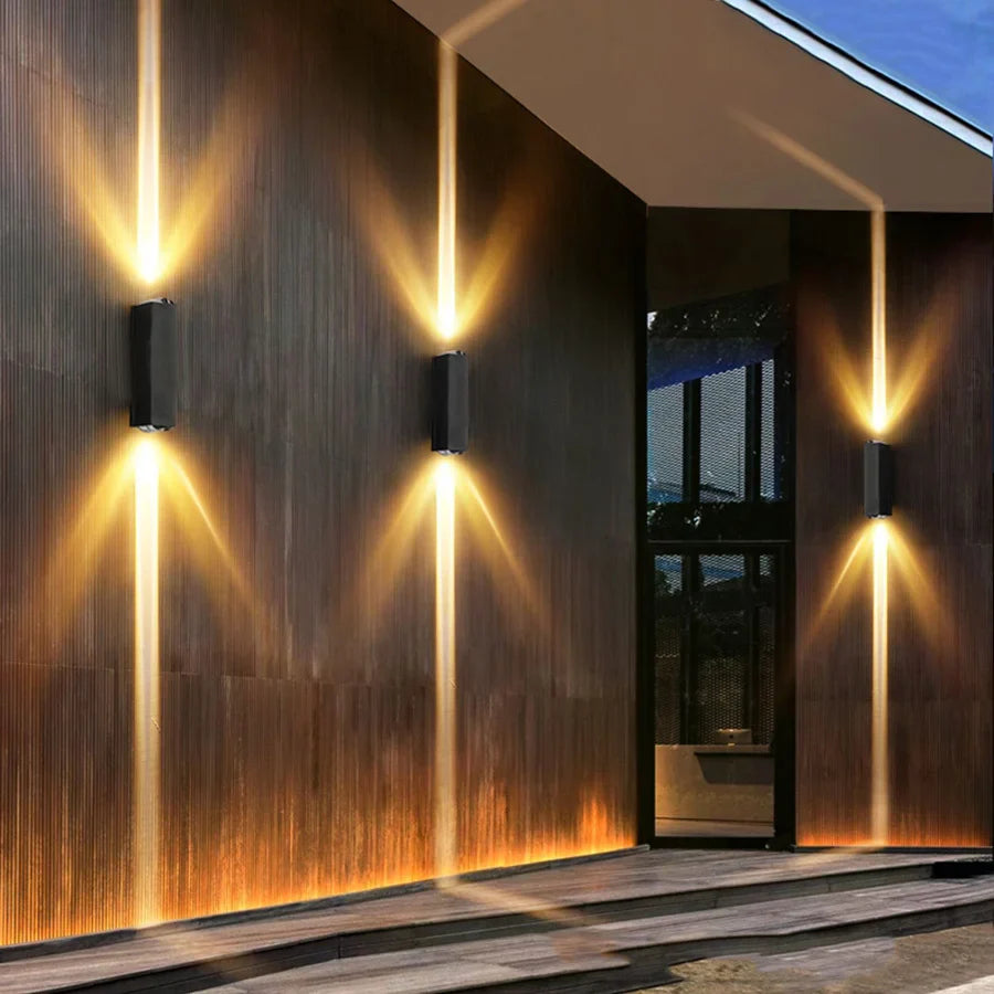 AquaPulse - Lampada a spot a led impermeabile
