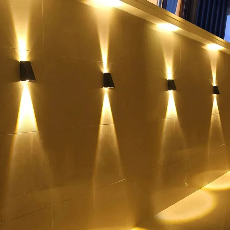 LumiFence - Lampada per recinzione da giardino