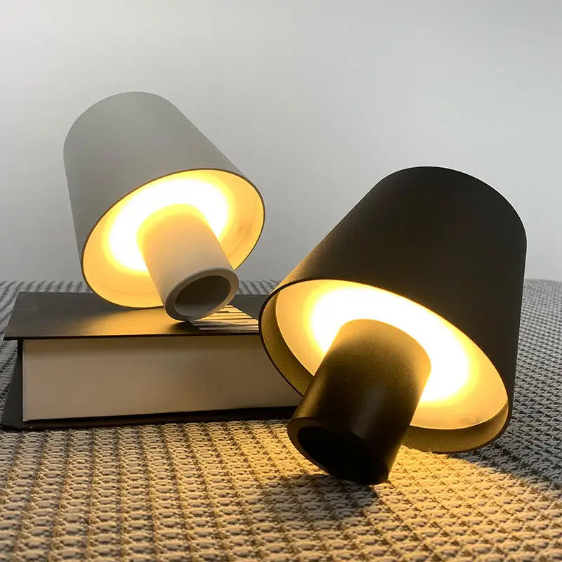VinoFlex - Lampada da tavolo creativa per bottiglie di vino