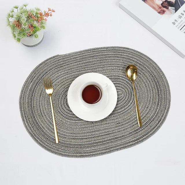 CreativeDining - Tovagliette intrecciate a prova di scottatura