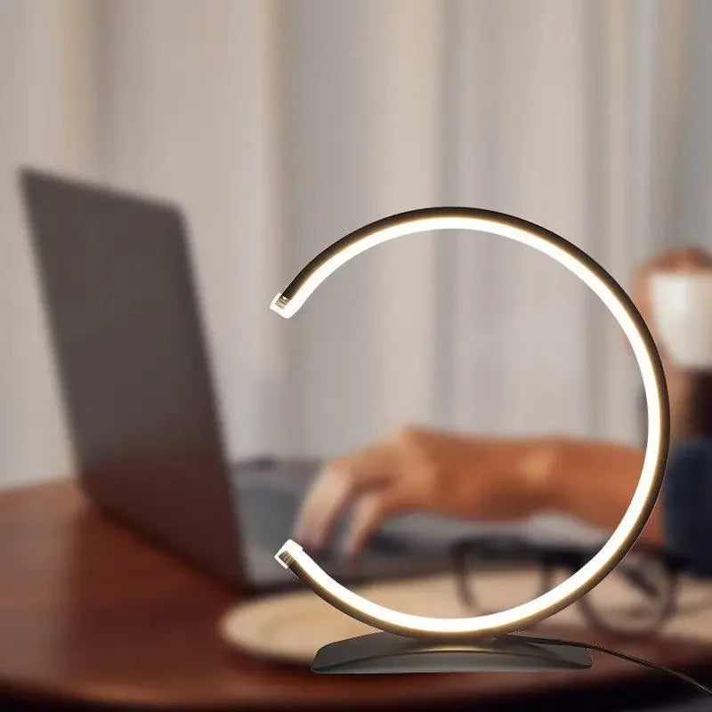 SleekTouch - Moderna lampada fioca