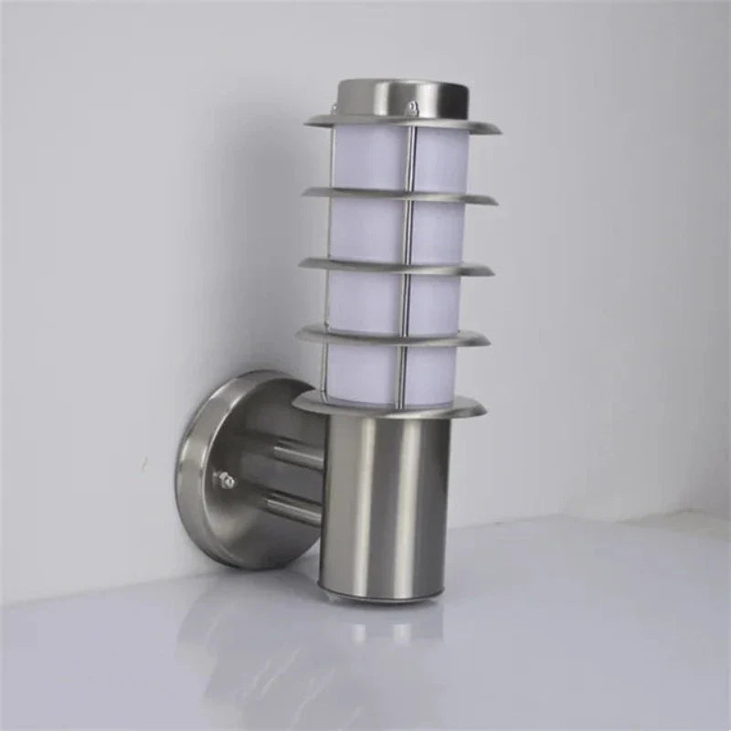 StainlessGlow - Moderne applique in acciaio inox per esterni