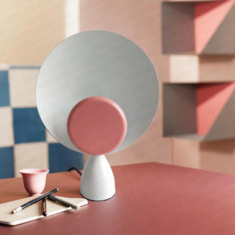 VogueGlow - Lampada da tavolo modello popolare