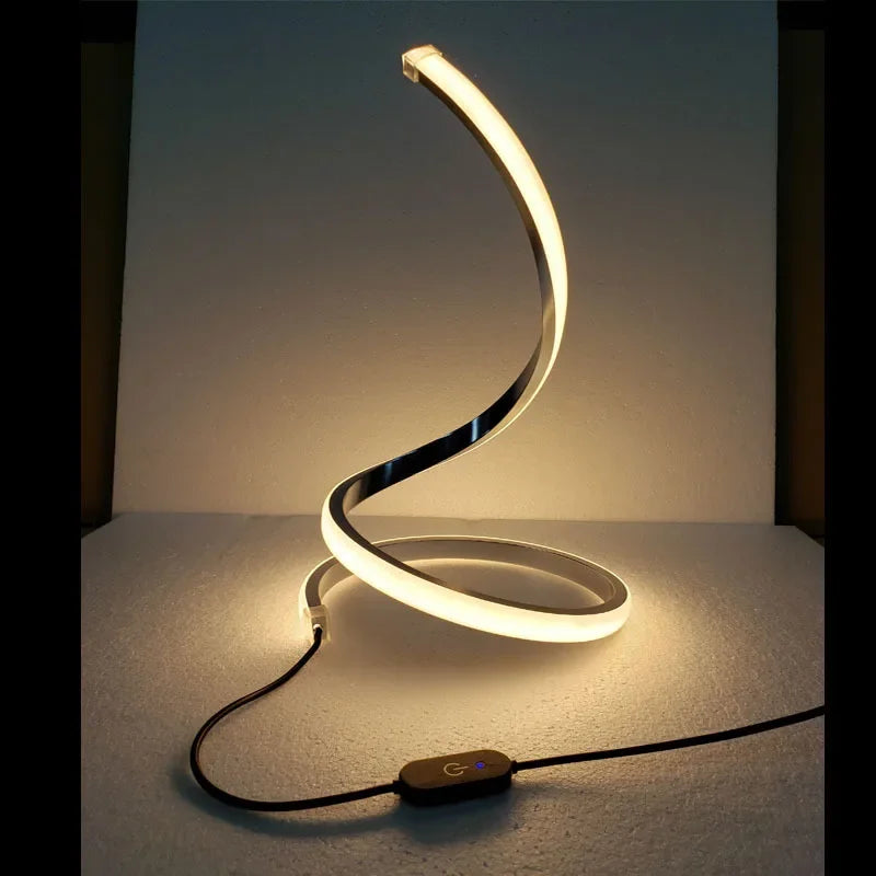 ScaledGlow - Lampade da tavolo con paralume a serpente
