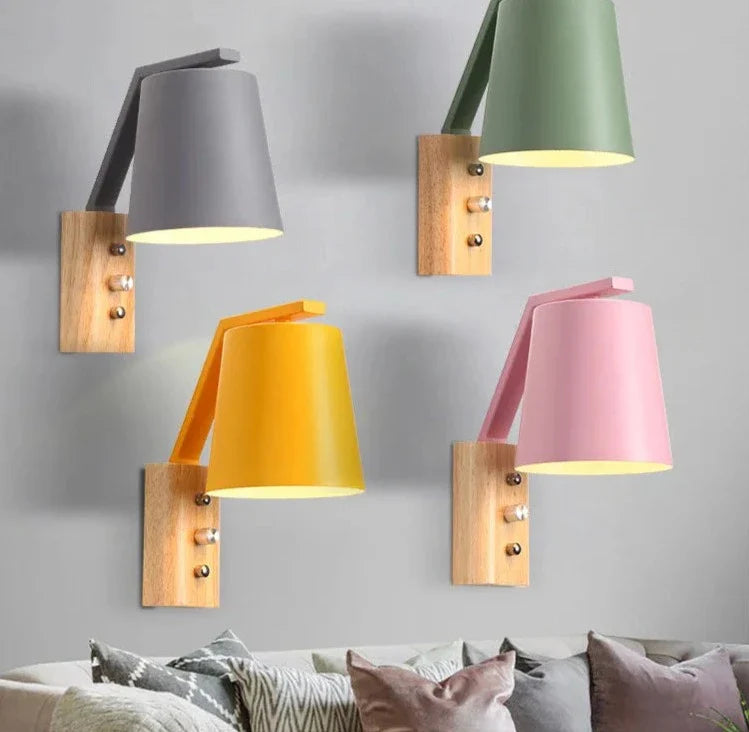 GleamingWood - Lampada da parete in legno personalizzata