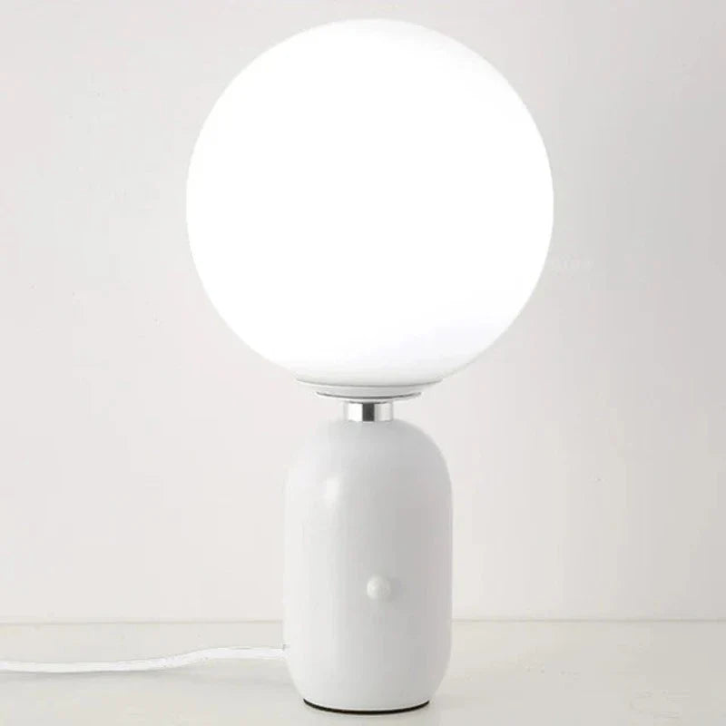 NostalgiaBeam - Lampada da tavolo a globo in vetro nordico