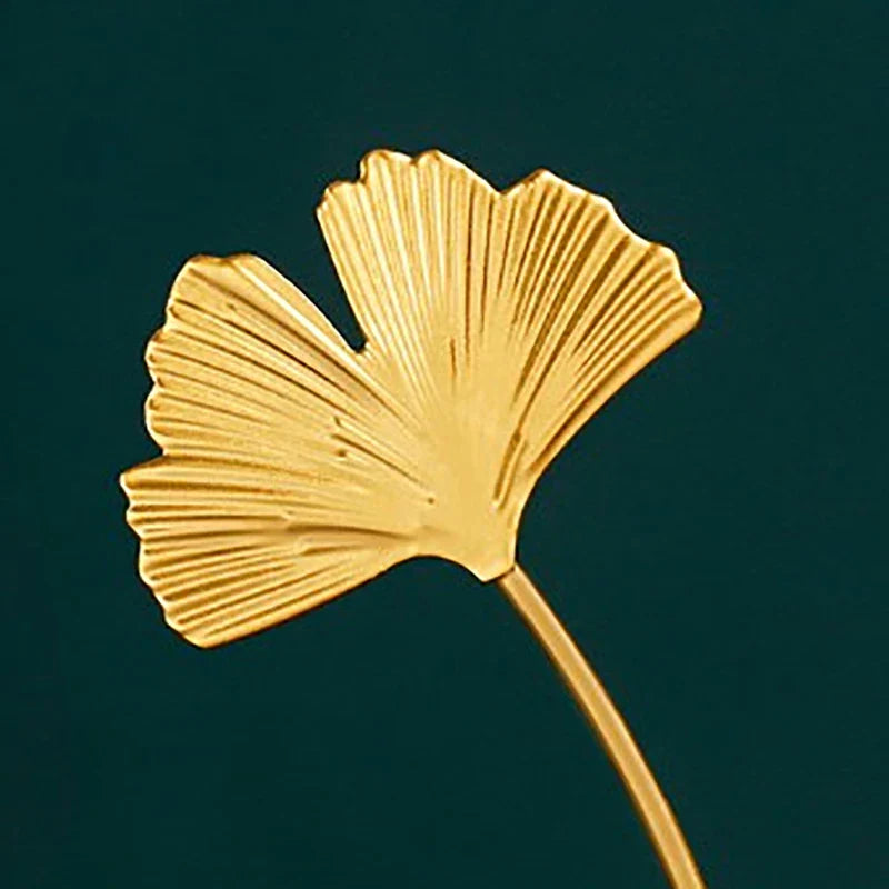 NordicGold - Lavorazione delle foglie di ginkgo