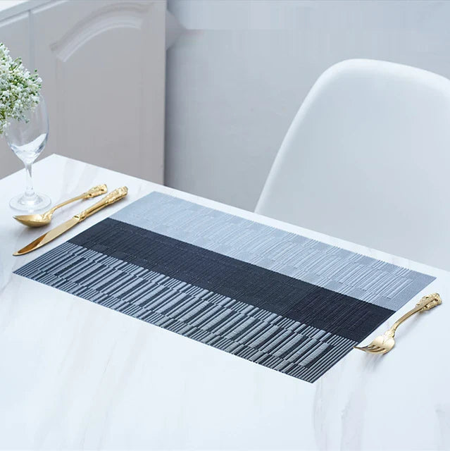 DiningEssential - Tovagliette in PVC antiscivolo
