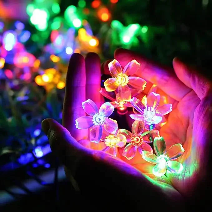 LumiBlossom - Luce solare per fiori da giardino