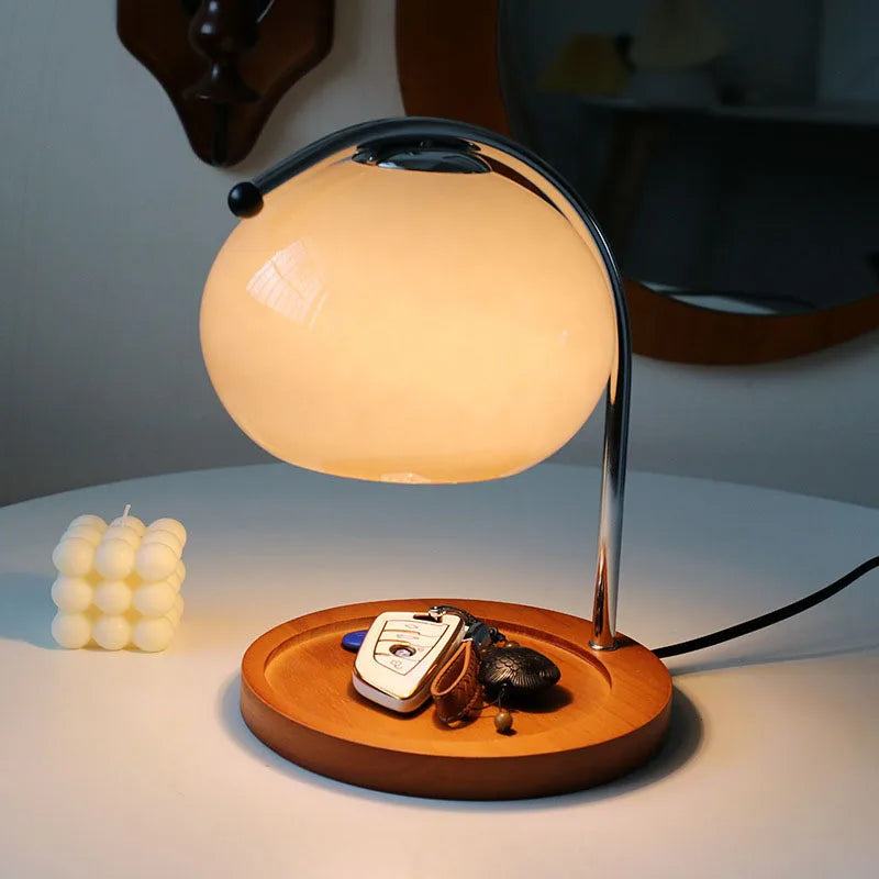 HeritageGlow - Lampada da tavolo in vetro vintage