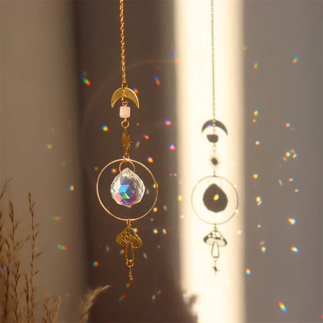CrystalChimes - Ornamenti a forma di prisma che catturano la luce