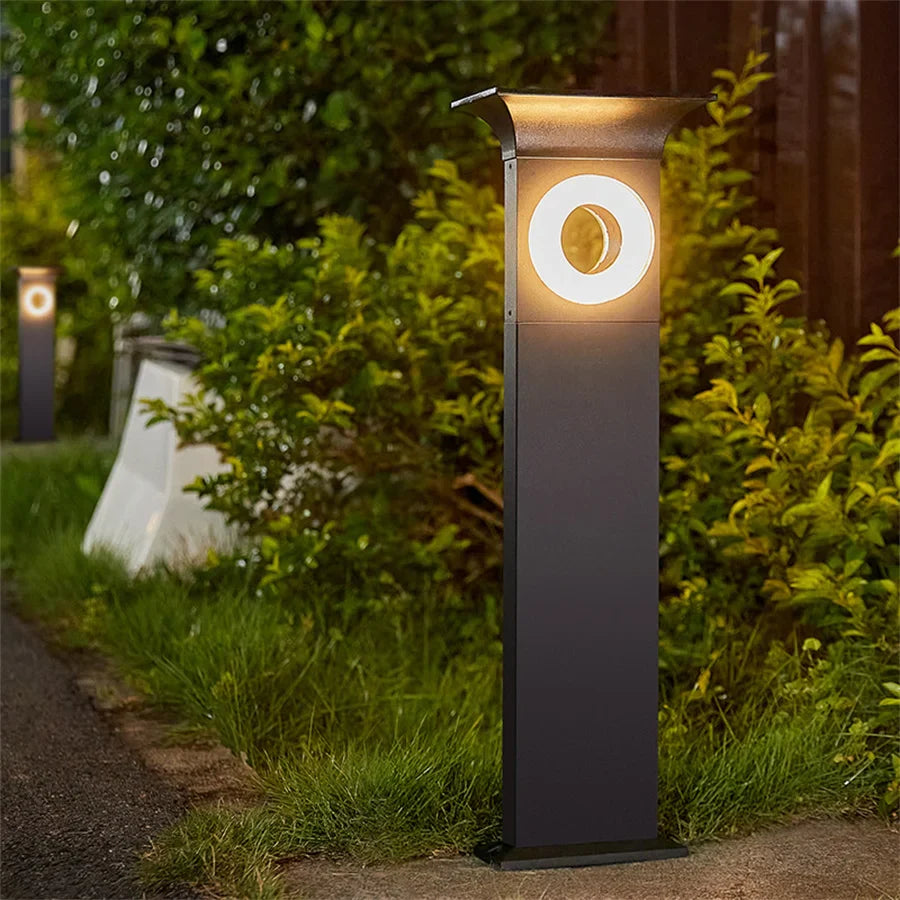 SunnyScape - Moderna luce solare per pali con colonna in alluminio