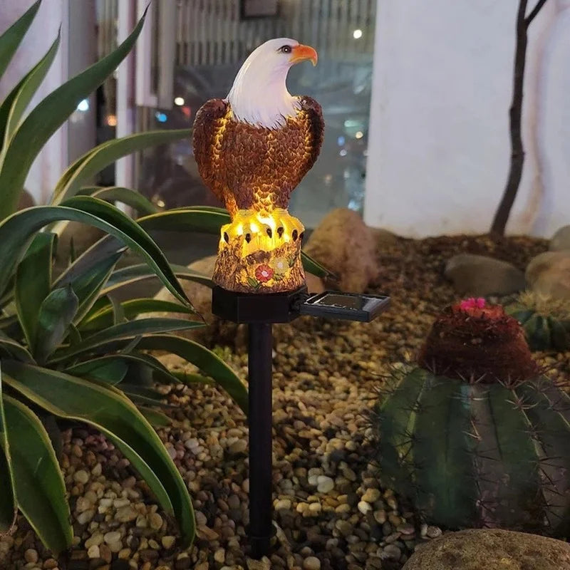 GardenEagle - Luce LED impermeabile con decorazione di animali
