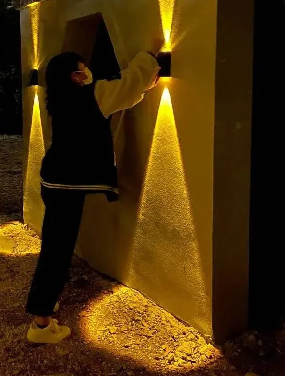 LumiFence - Lampada per recinzione da giardino