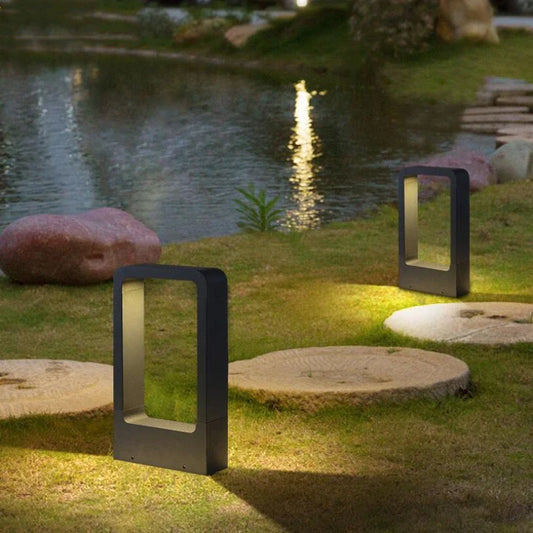 GlowGarden - Lampada per prato di lunga durata