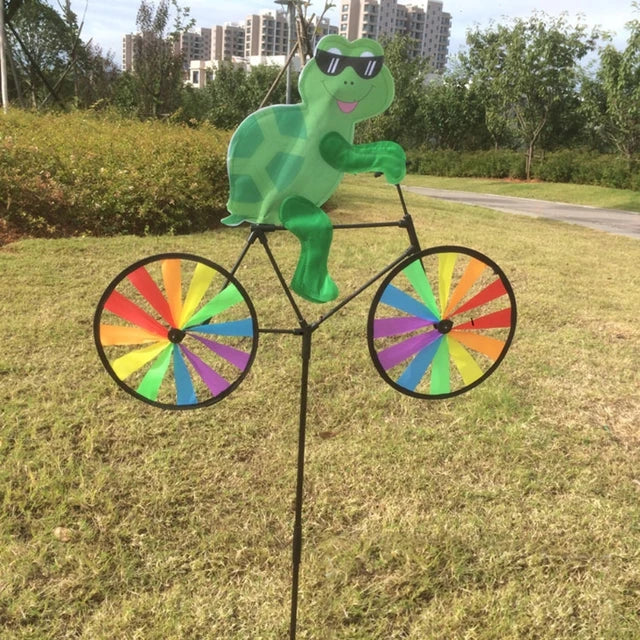 GardenGallop - Sculture a vento di animali in bicicletta
