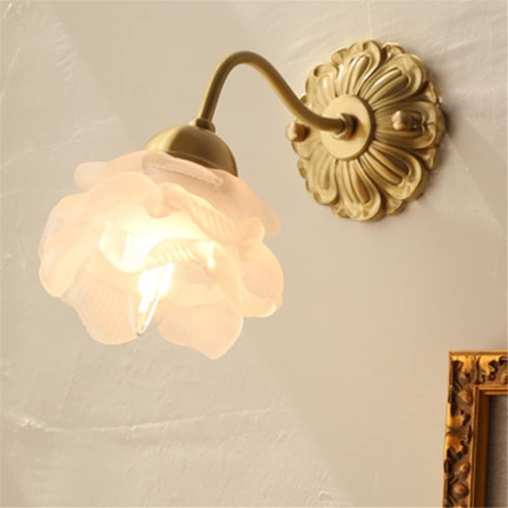 BlossomGlow | Applique a petali in rame vintage