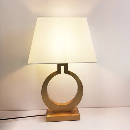 VillaGlow - Lampada moderna per ville di lusso