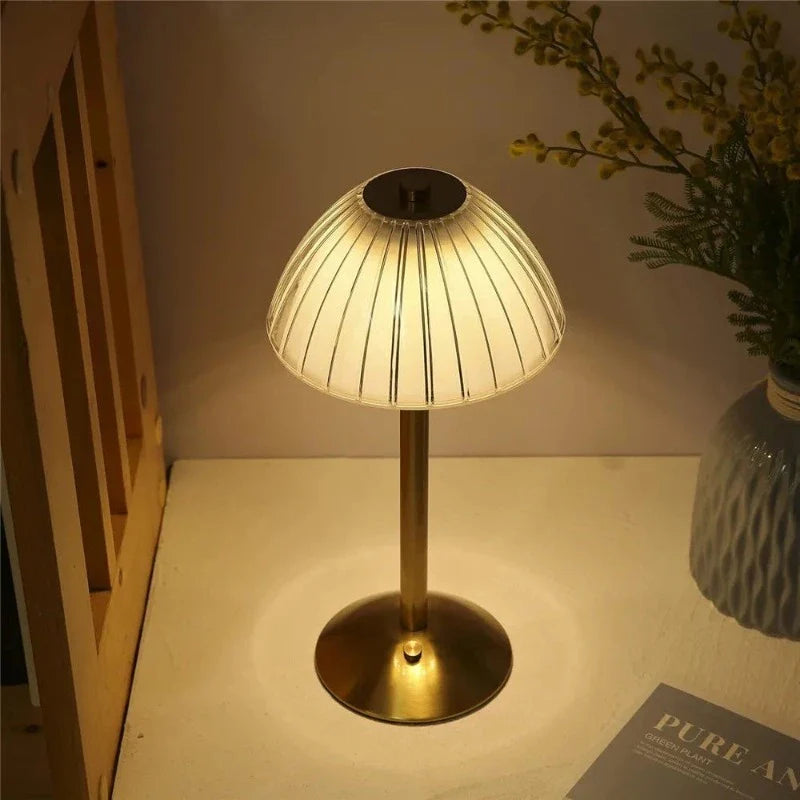 ModaBeam - Lampada da tavolo con luce di cristallo