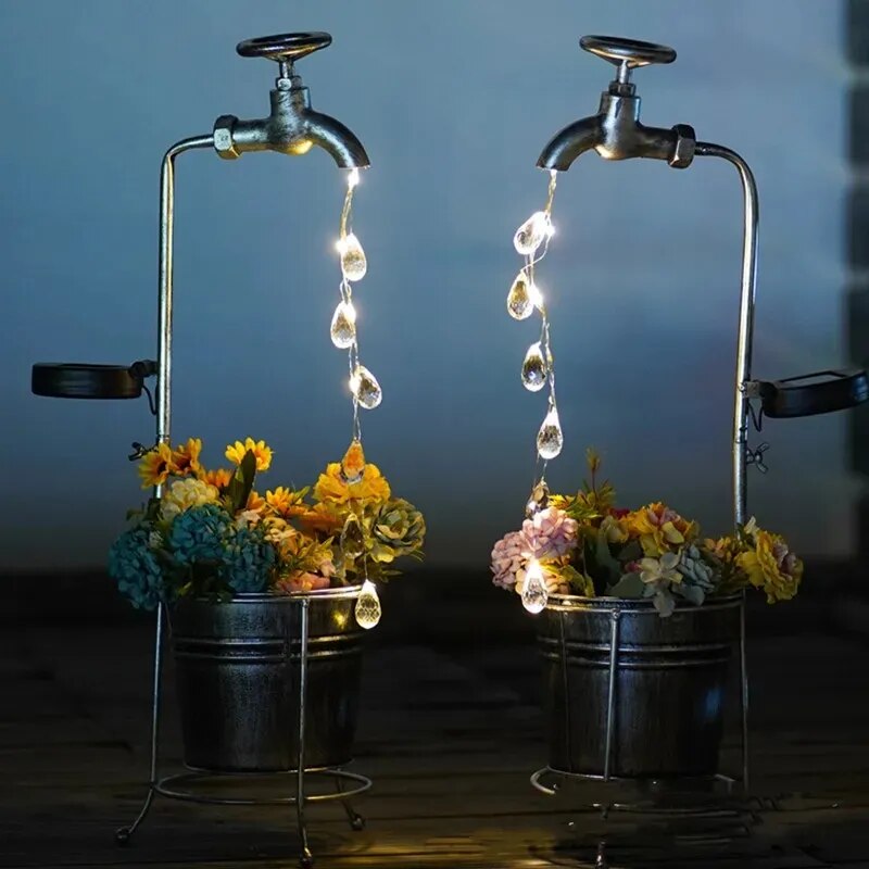 RadiantTap - Luci di rubinetto per l'irrigazione a energia solare
