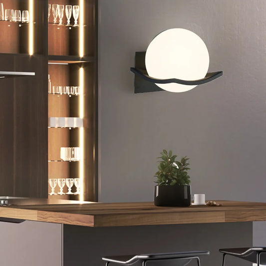 EuroLuxe - Lampada da parete in vetro smerigliato