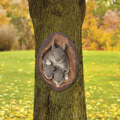 NuttyNibbler - Statue giocose per il buco dell'albero