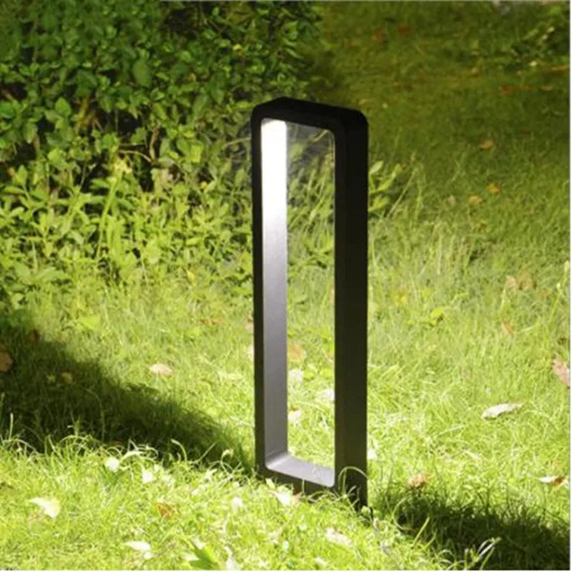 AluGlanz - Moderna lampada a colonna in alluminio