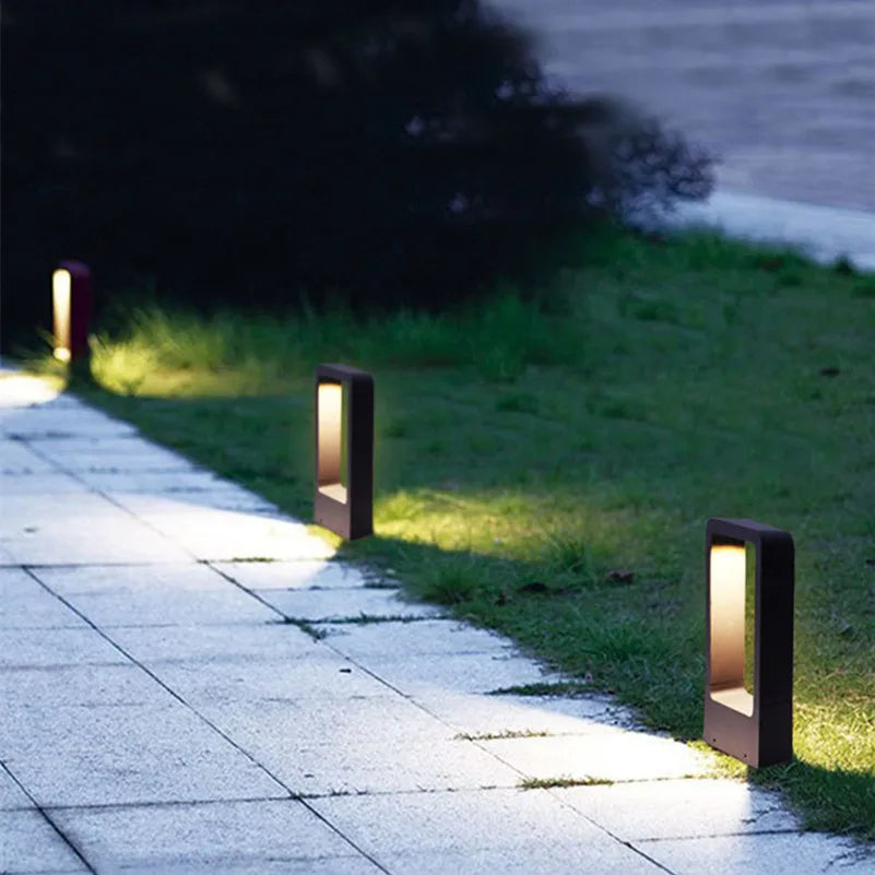 AluGlanz - Moderna lampada a colonna in alluminio