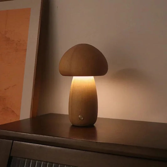 CharmShroom - Simpatica lampada da comodino a forma di fungo