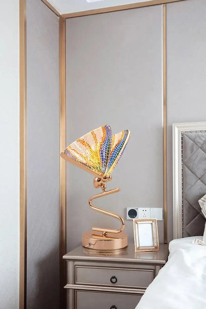LuminousWings - Lampada a farfalla di lusso