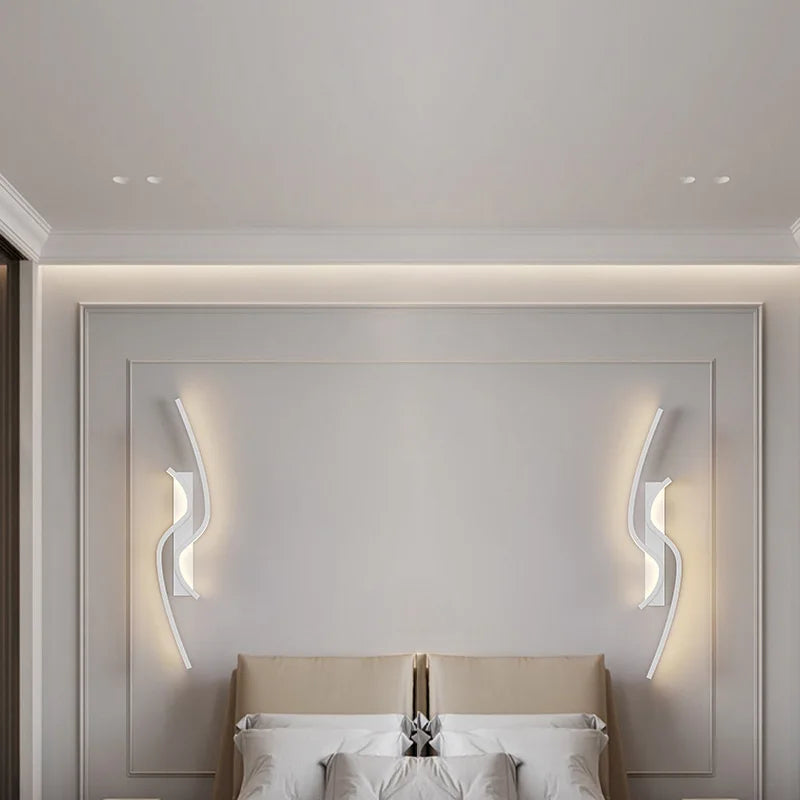 GlossGlow - Applique LED sottili