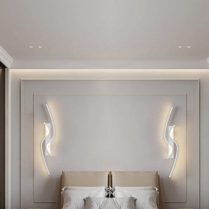 GlossGlow - Applique LED sottili