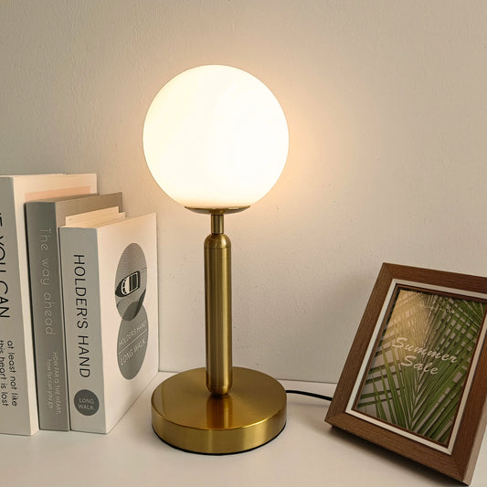 LuminaRing - Lampada a globo in vetro nordico