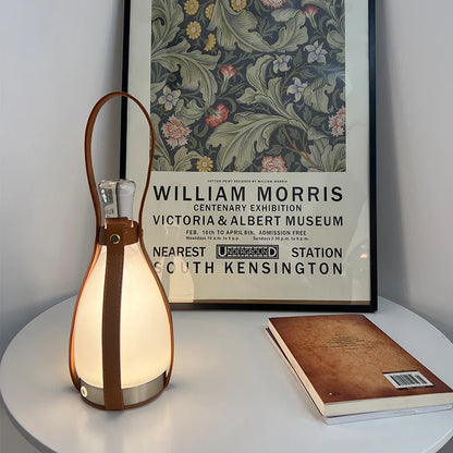 LeatherLuxe - Lampada nordica a bottiglia