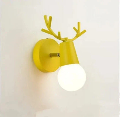 AntlerGlow - Lampada da parete in corno Macaron