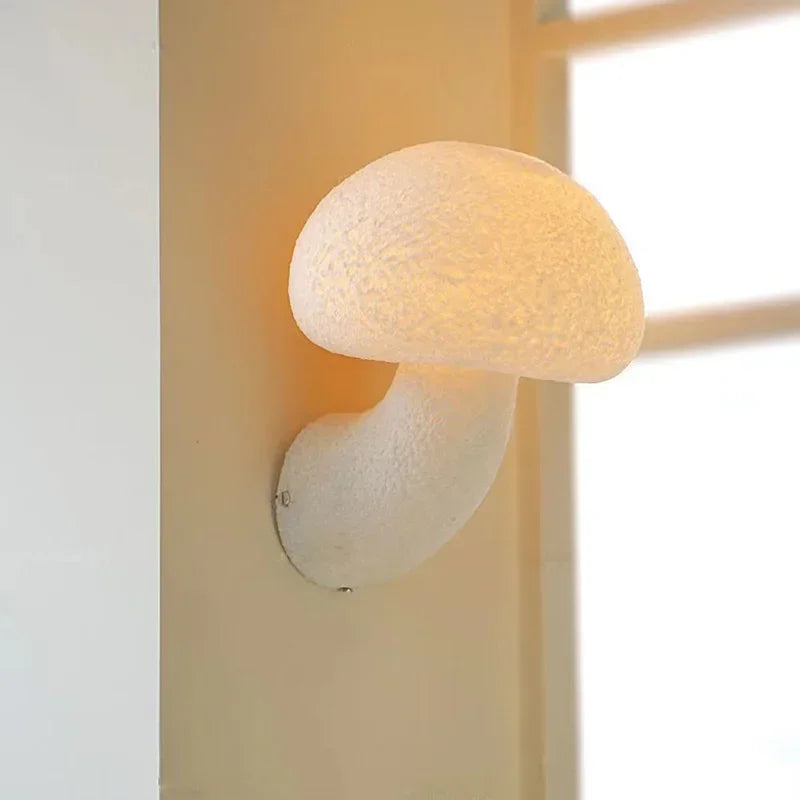 NordicBloom - Lampada da parete a fungo bianca