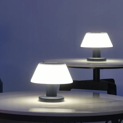 SunCharge - Lampada da tavolo solare ricaricabile