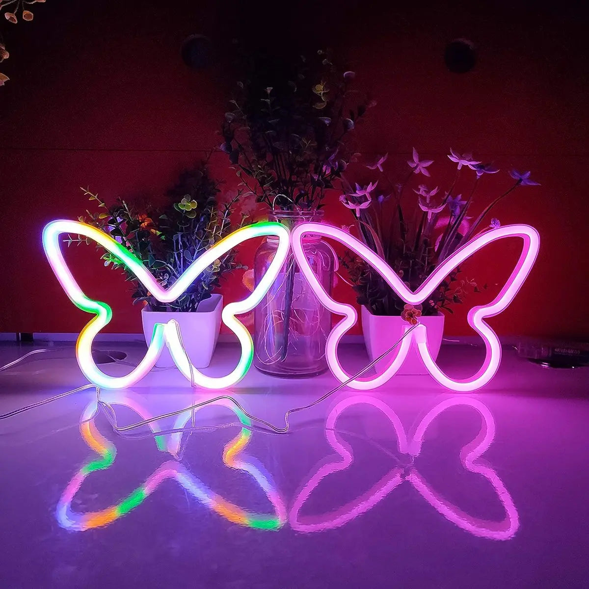 NeonWings | Farfalla luminosa al neon