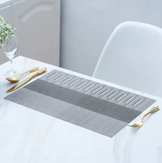 DiningEssential - Tovagliette in PVC antiscivolo