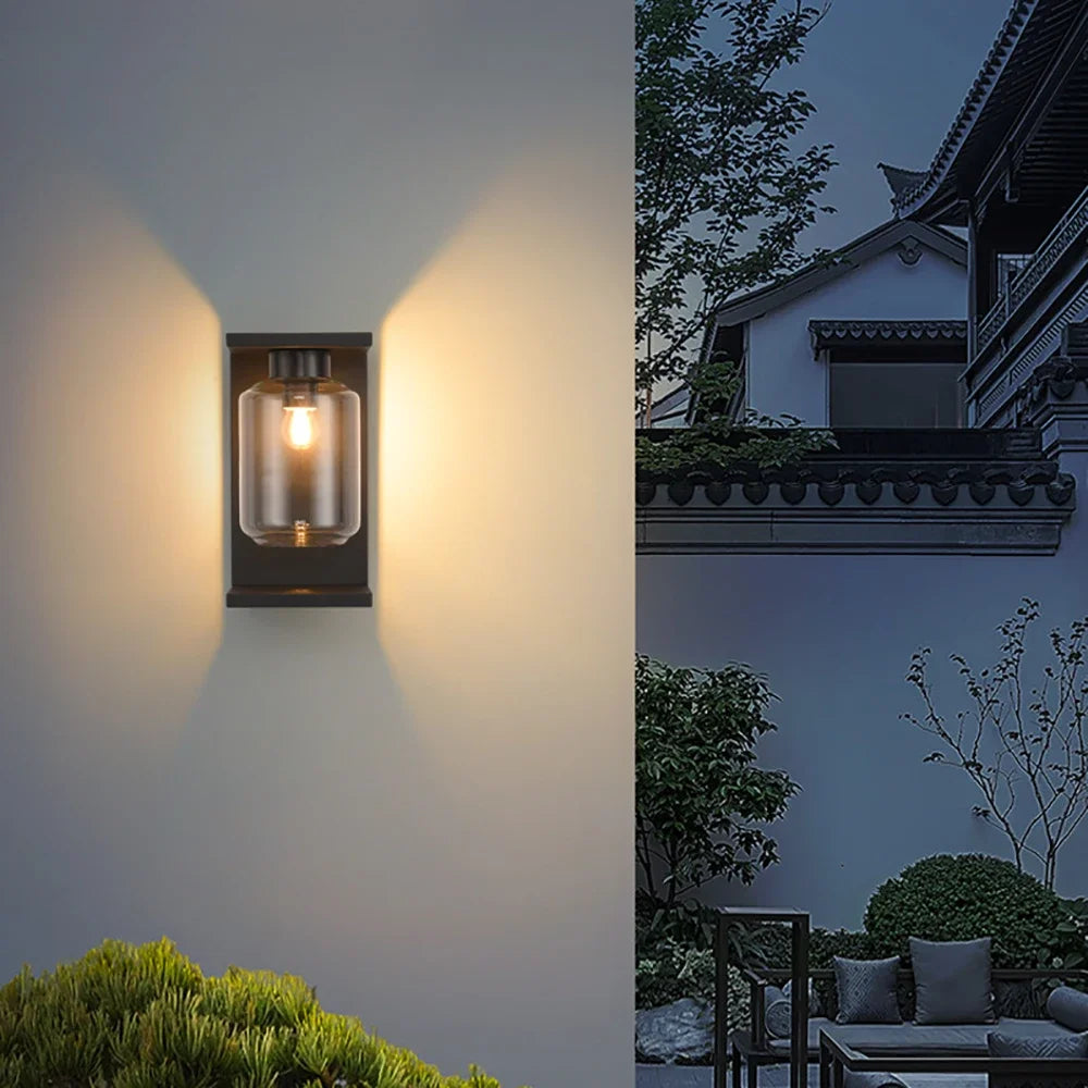 TimelessGlow - Classica lampada da parete Edison a energia solare