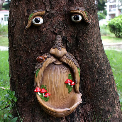 GrubGuardian - Mangiatoia per uccelli a faccia d'albero