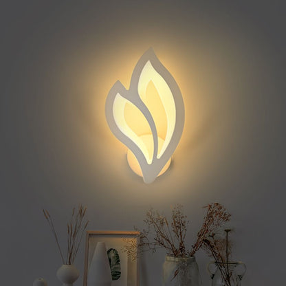 BedsideGlow - Lampada da letto a parete